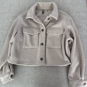 H&M divided boucle cropped jacket